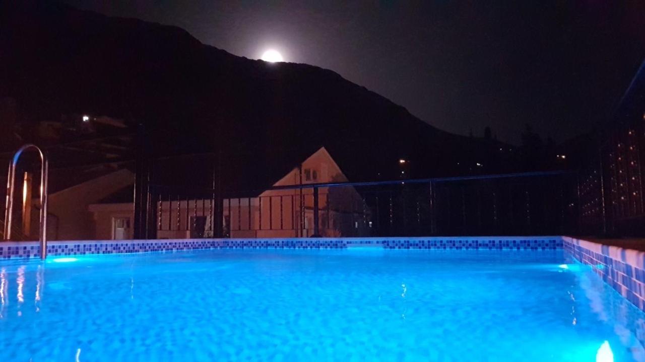 Sunshine Apartment With Private Pool And Parking Kotor Exterior foto